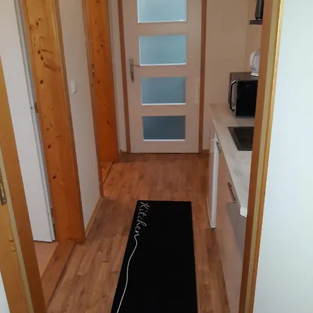 Dvoupokojovy S Kuchynskym Koutem Kutna Hora
