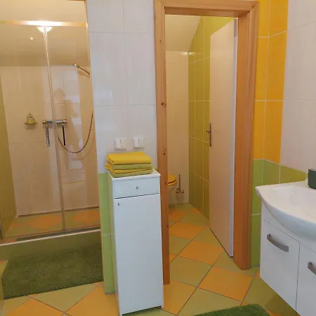 Inn Dvoupokojovy S Kuchynskym Koutem