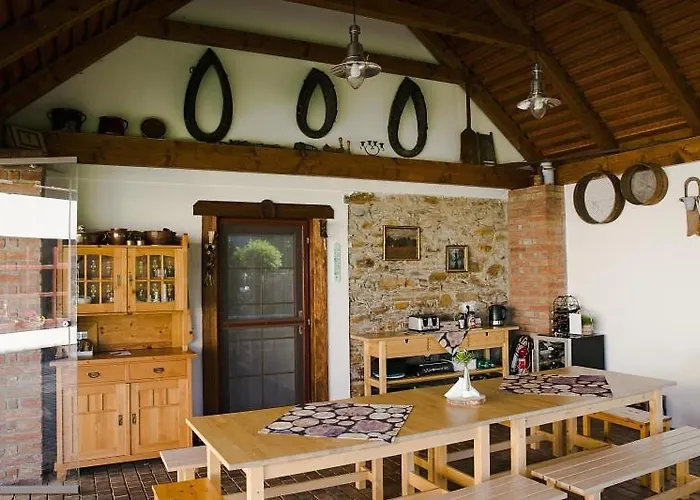 Dvoupokojovy S Kuchynskym Koutem 宾馆 *